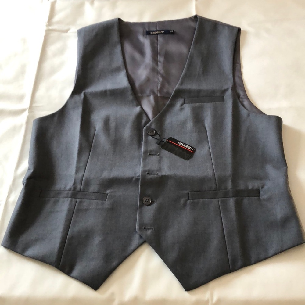 NWT: Hisdern Men’s dark grey vest